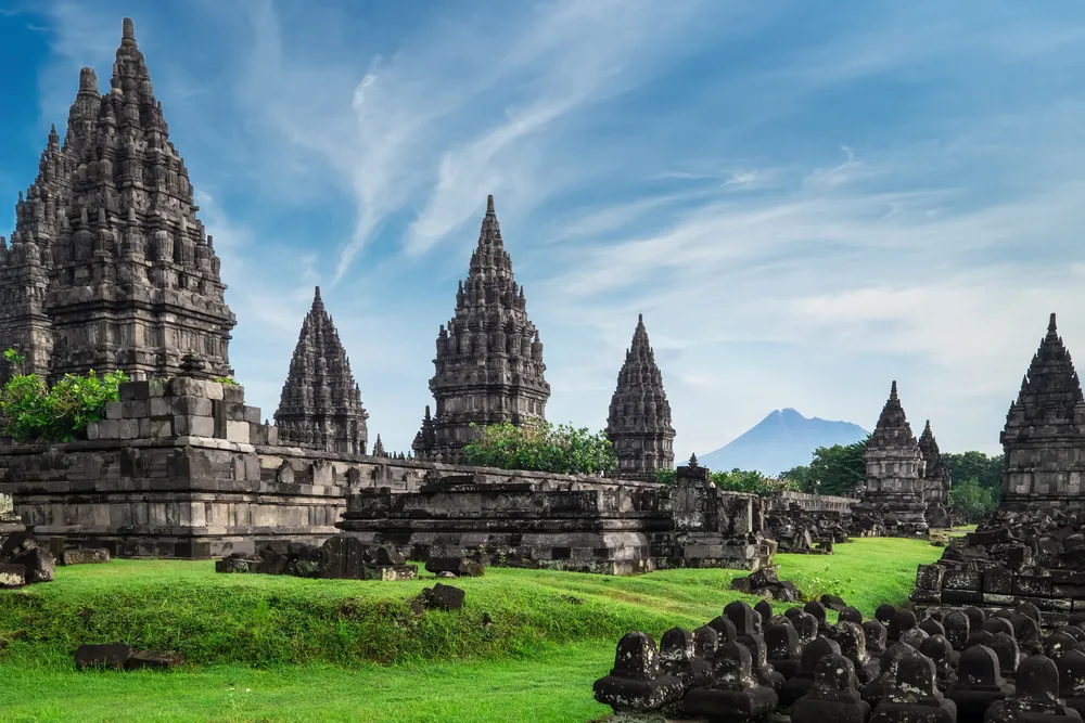 Bukan Hanya Prambanan: Rahasia Situs Sejarah Tersembunyi di Klaten yang Bikin Merinding!