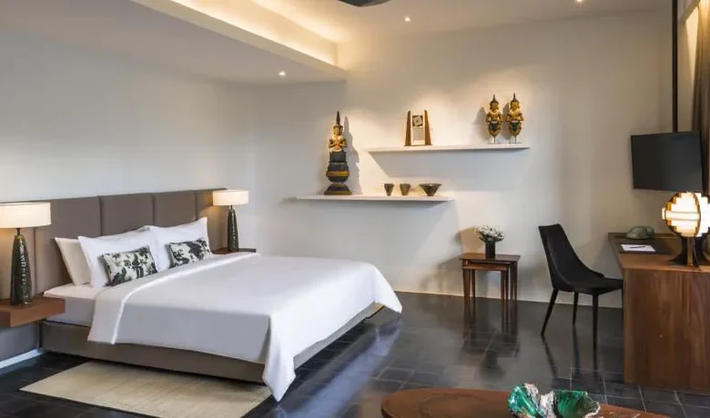 Bukan Sekadar Kamar! Inilah Perbedaan Menginap di Hotel Bintang 4 Solo Dibandingkan Bintang 3.