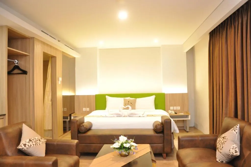 Cari Hotel Bintang 4 di Solo untuk Bisnis? Ini Dia Pilihan dengan Fasilitas Meeting Terbaik!