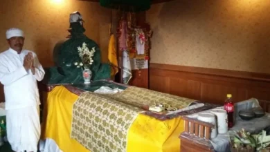 Jelajah Karanganyar: Dari Puncak Candi Megah hingga Makam Raja-Raja yang Keramat!