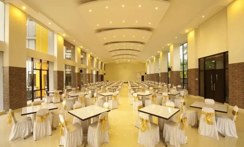 Staycation Anti Bosan! Penginapan Bebas Tawangmangu dengan Dapur Pribadi & Kolam Renang Eksklusif