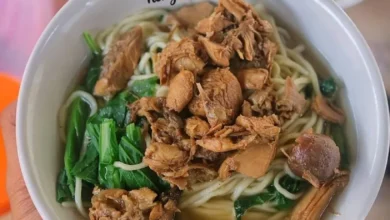 Tips Memilih Mie dan Ayam Terbaik untuk Racikan Mie Ayam Solo Ala Rumahan: Dijamin Mirip Aslinya!