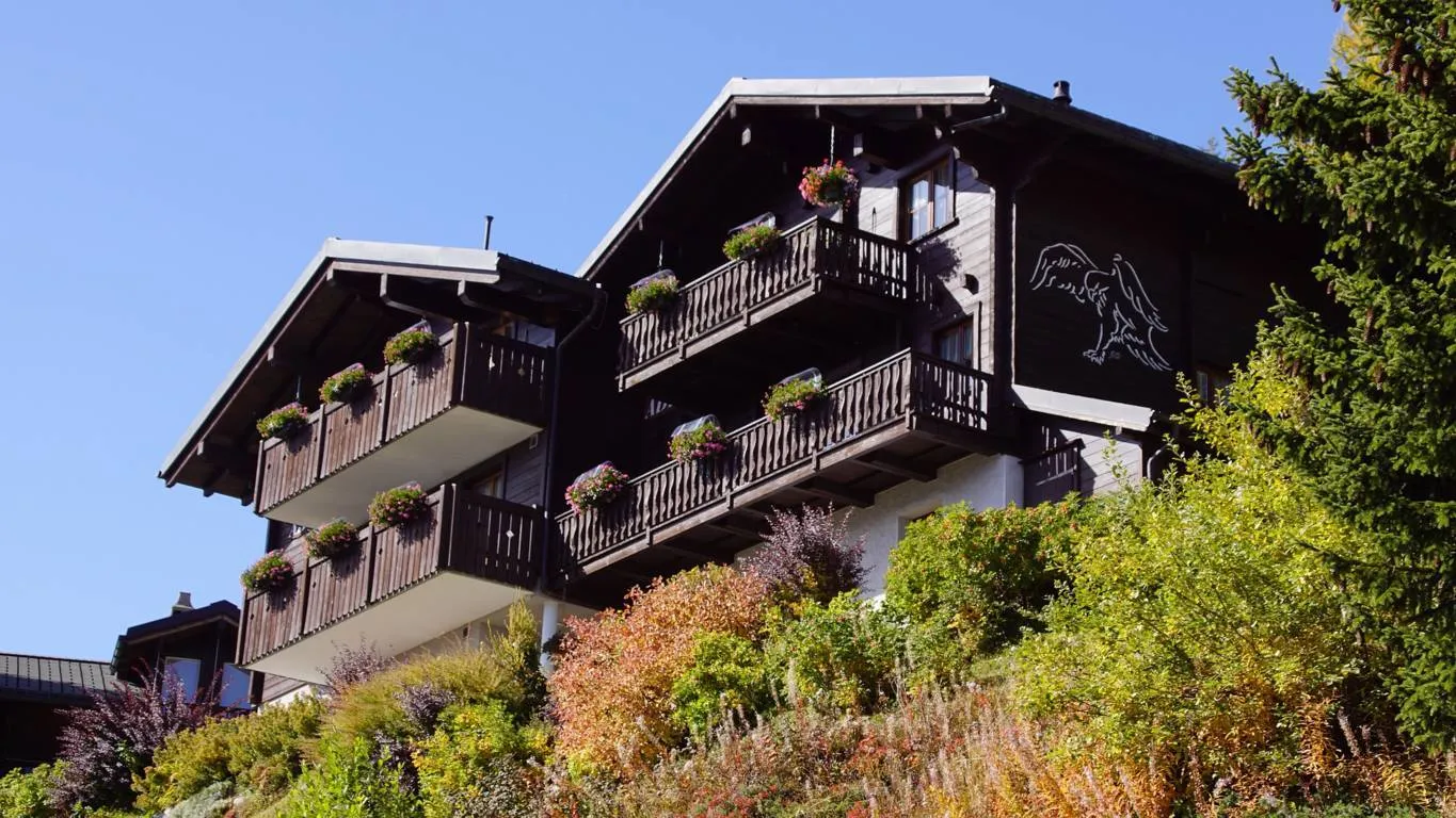 Jangan Salah Pilih! Tips Memilih Penginapan Bebas Tawangmangu yang Sesuai Gaya Liburanmu