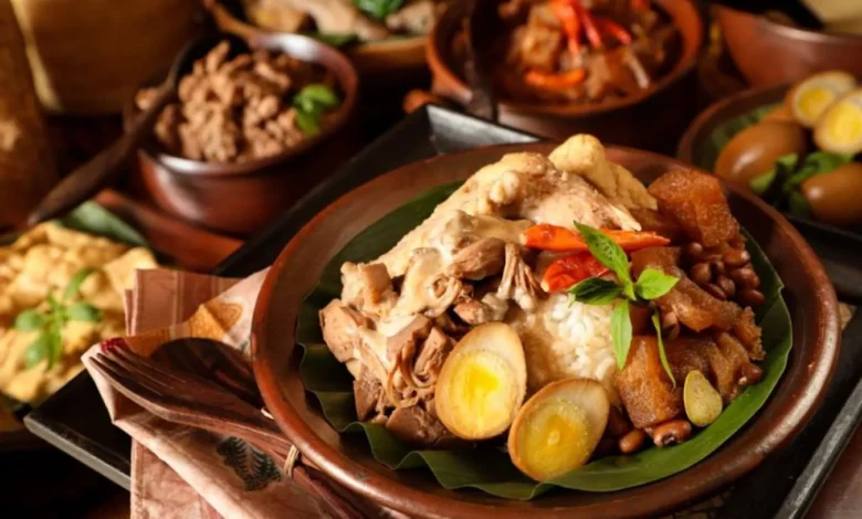 Kuliner Wajib Dekat Malioboro: 5 Hidden Gem yang Bikin Nagih & Gak Bikin Kantong Bolong!