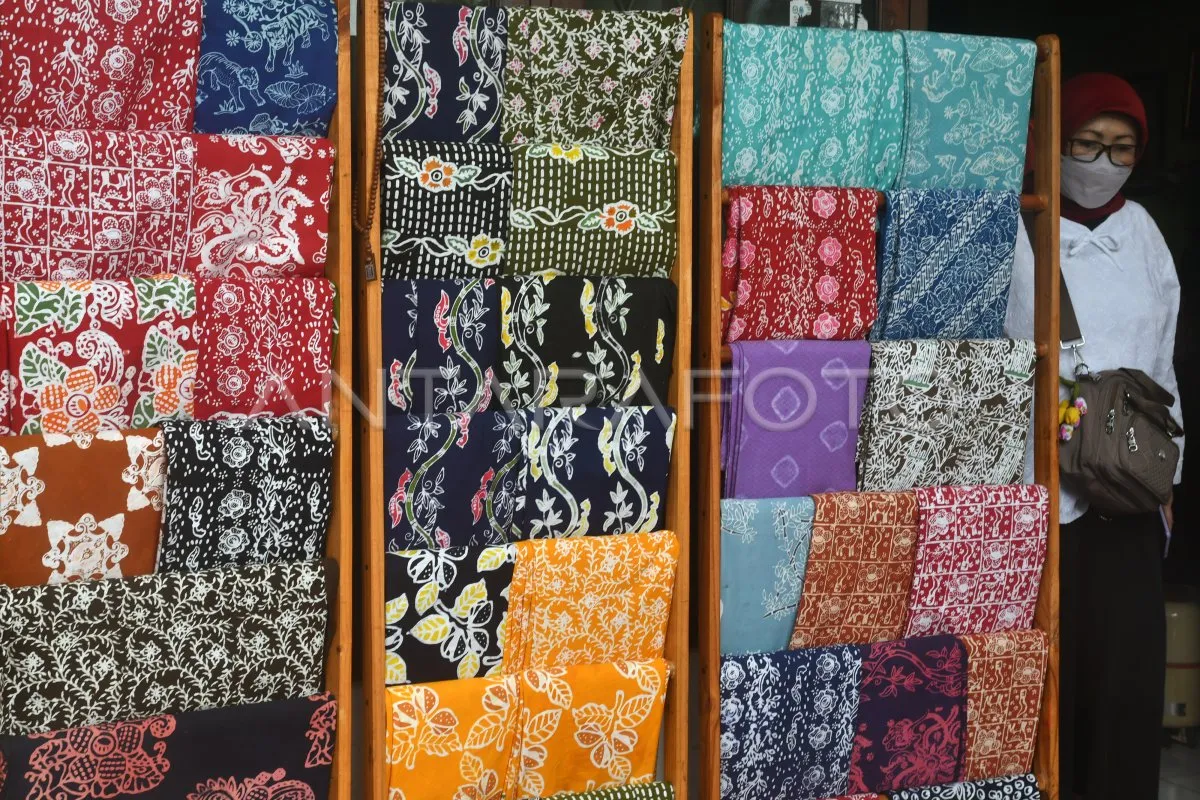 Lupakan Nonton Saja! Rasakan Sendiri Sensasi Membatik di Pusat Edukasi Batik Soloraya (Dijamin Ketagihan!)