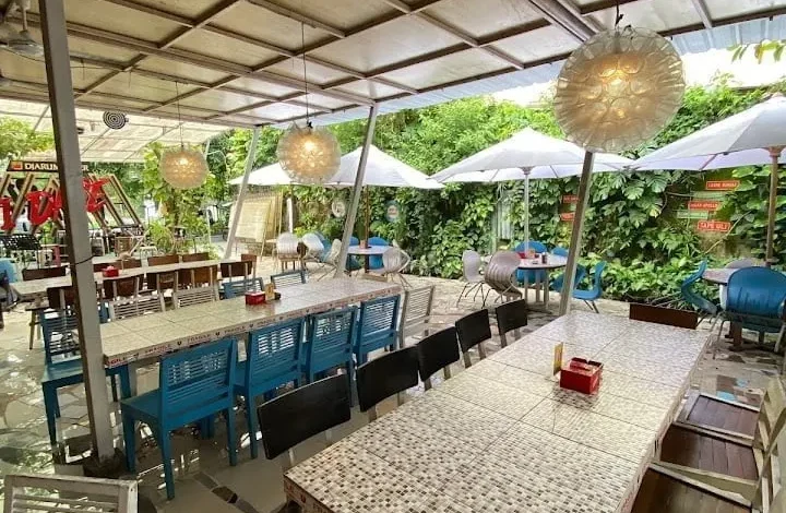 Nikmati Kuliner Khas Solo Tanpa Keluar Hotel! Sensasi Rasa di Restoran Bintang 4 Terbaik.