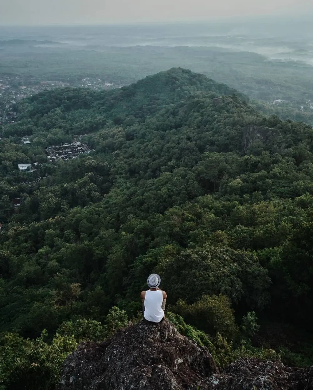 Terungkap! 7 Destinasi Wisata Religi Wonogiri yang Wajib Kamu Kunjungi Sekali Seumur Hidup!