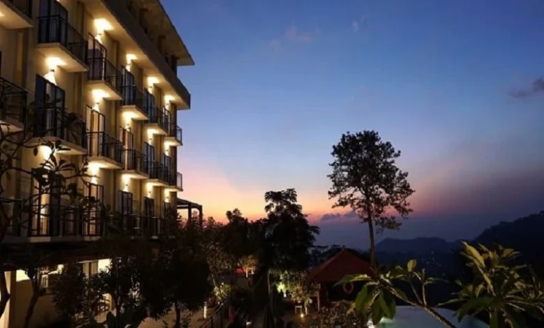 Anak Senang, Ortu Tenang! 7 Hotel Tawangmangu Private Pool Terbaik untuk Keluarga Ceria