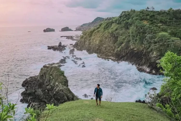 Bukan Cuma Solo! Ini Dia 'Hidden Gems' Wisata Keluarga di Sukoharjo yang Belum Banyak Tahu!