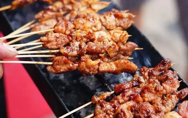 Dompet Aman, Perut Kenyang! 5 Cafe Murah Meriah di Tawangmangu yang Wajib Kamu Coba!