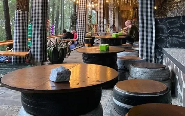 Jangan Sampai Ketinggalan Sarapan! 5 Tempat Makan Viral di Wonogiri yang Cocok Buat Ngisi Perut Pagi Biar Semangat!