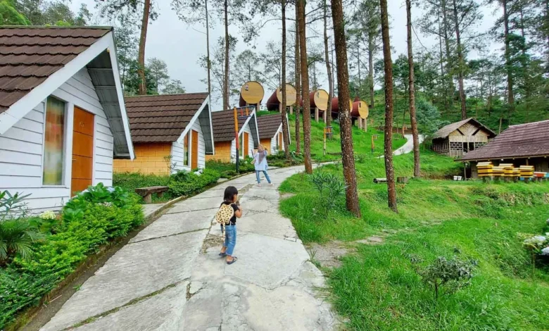 Kenyang Sate? Ini 7 Destinasi Wisata Instagramable Dekat "Warung Sate Terkenal Tawangmangu" yang Wajib Kamu Kunjungi!