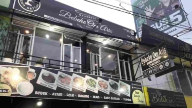 Makan Enak Nggak Bikin Kantong Bolong! 10 Restoran Murah Meriah Dekat Wisata Kamuning yang Rasanya Bintang Lima!