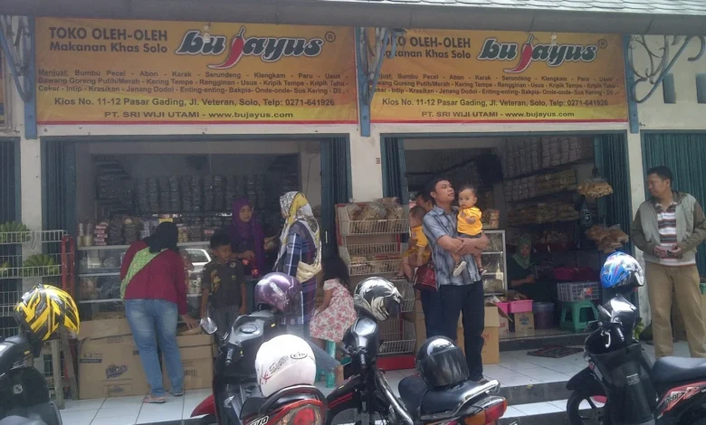 Dari Petani Lokal ke Meja Angkringan: Kisah Bahan Baku Premium Angkringan Eksklusif Solo yang Menggugah Selera!